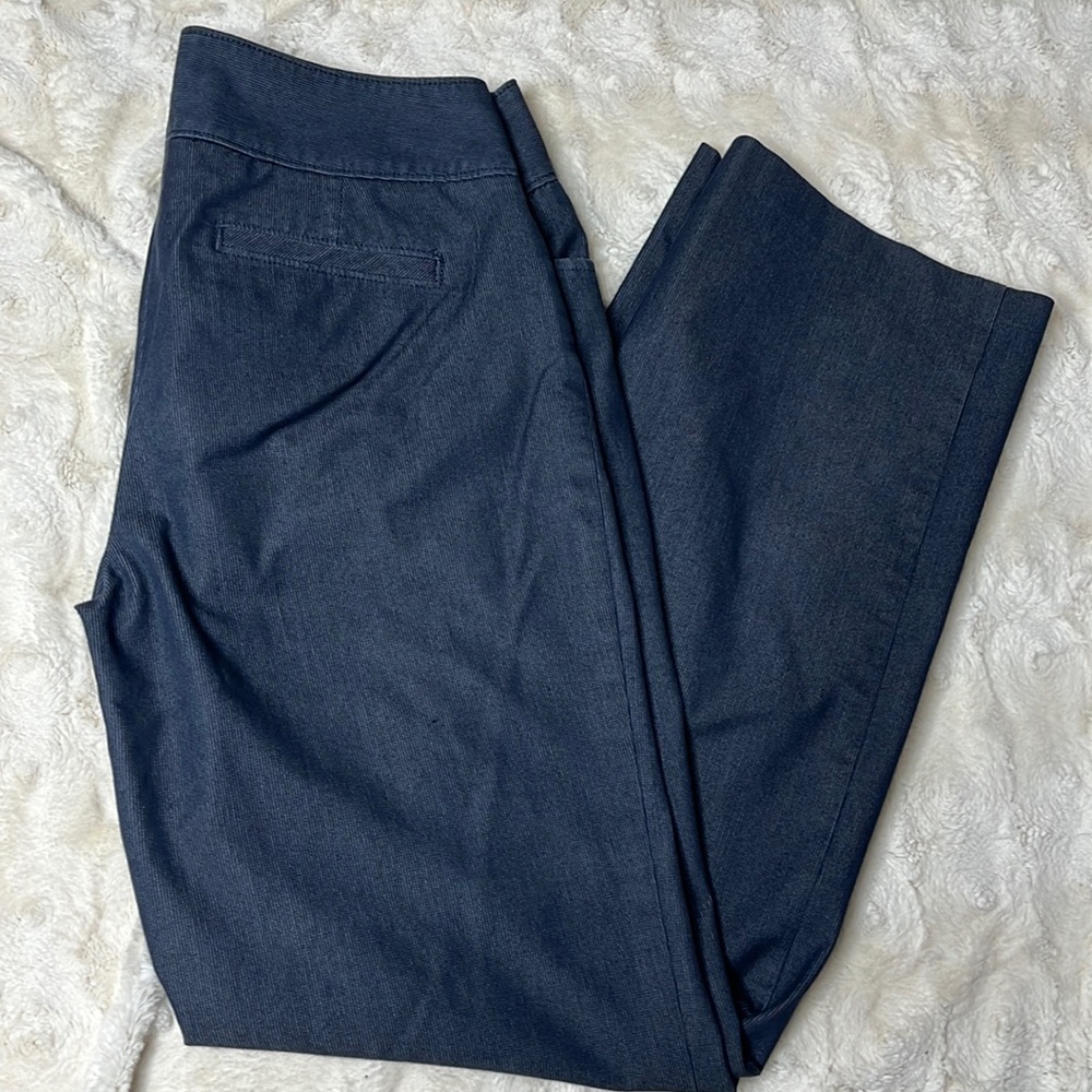 Tribal size 6 dark gray ribbed pants. pockets front & back.